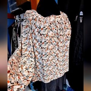 Fabulous Lauren Conrad floral blouse size XXL